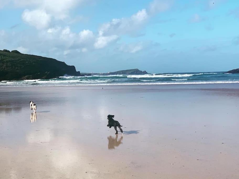 An Entire Fabulous Holiday Home - It'S All Yours! St Columb Major Bagian luar foto